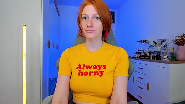Snapshot of Aliceginger99 chatting on 8, 7, 2026 Aliceginger99 online show from 8, 7, 2026