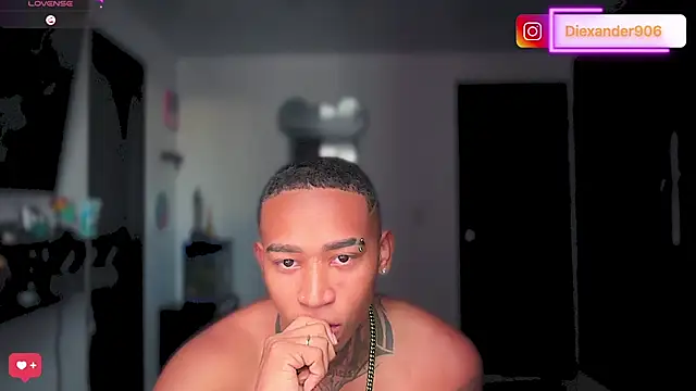 sexy blacks  online show from 22, 6, 2026