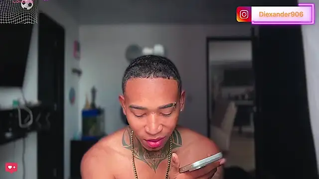 sexy blacks  online show from 24, 6, 2026