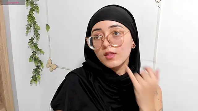 Snapshot of aysel_elid chatting on 12, 4, 2026 aysel elid online show from 12, 4, 2026