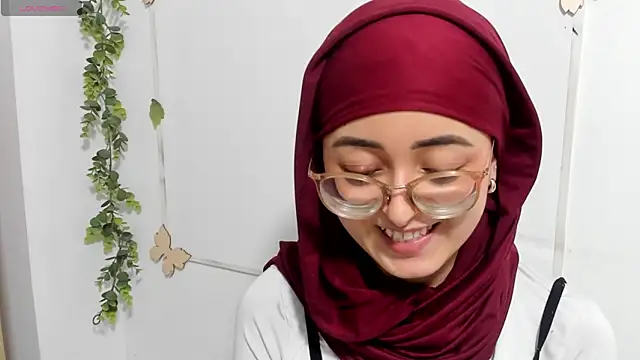 Snapshot of aysel_elid chatting on 22, 4, 2026 aysel elid online show from 22, 4, 2026