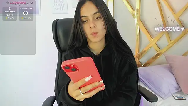 ChloeHarper  online show from 2, 12, 2025