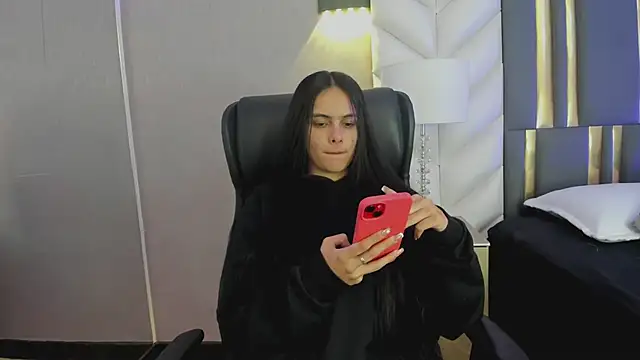 ChloeHarper  online show from 2, 2, 2026