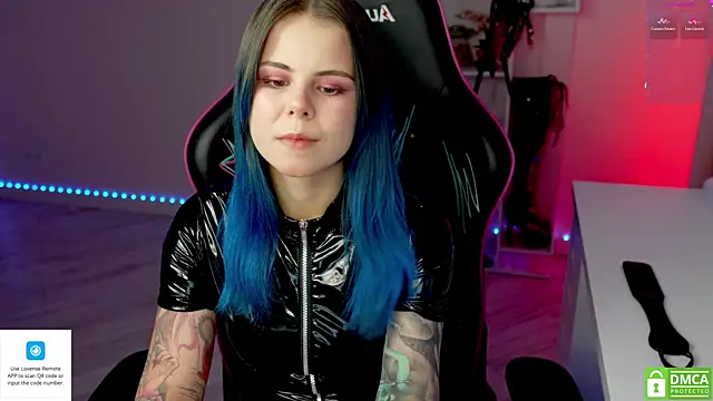 Snapshot of Latex_Kitty chatting on 14, 1, 2026 Latex Kitty online show from 14, 1, 2026