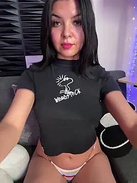 Snapshot of FoxyMx chatting on 3, 2, 2025 FoxyMx online show from 3, 2, 2025