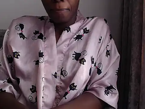 black   ghodess online show from 6, 4, 2026