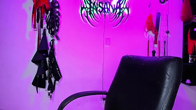 Snapshot of irregular_fetish_ chatting on 28, 3, 2026 irregular fetish online show from 28, 3, 2026