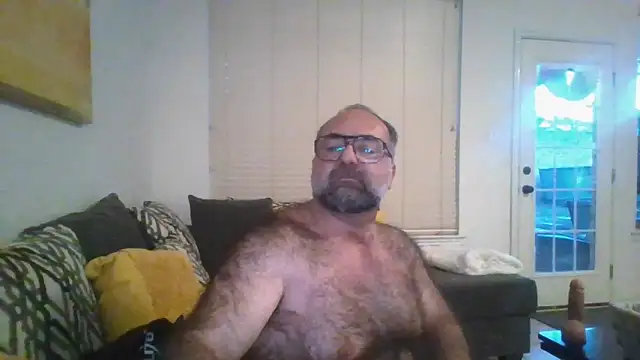 Snapshot of chainjulious chatting on 18, 3, 2026 chainjulious online show from 18, 3, 2026