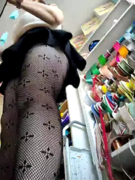 Mia Novikov online show from 20, 12, 2025