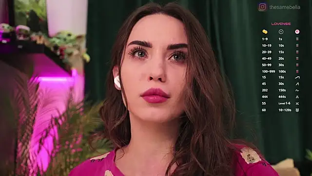 Snapshot of BabyYoda- chatting on 7, 4, 2026 BabyYoda- online show from 7, 4, 2026