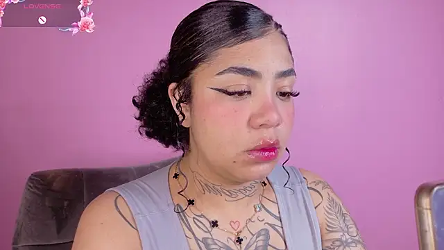 Snapshot of foxxy-lov3 chatting on 13, 3, 2026 foxxy-lov3 online show from 13, 3, 2026