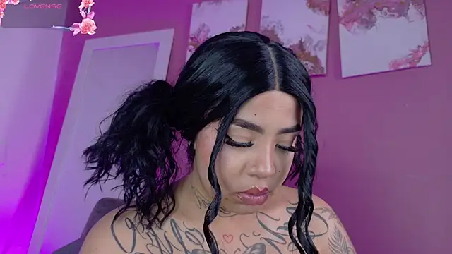 Snapshot of foxxy-lov3 chatting on 27, 4, 2026 foxxy-lov3 online show from 27, 4, 2026