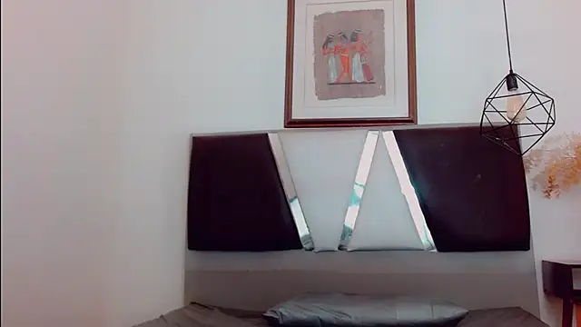 hilary rodriguez online show from 15, 3, 2025