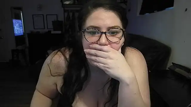 creativescholar1992 online show from 25, 2, 2026