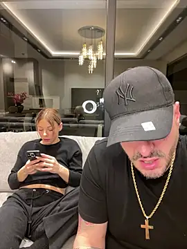 SexOnMyLvL online show from 1, 3, 2025