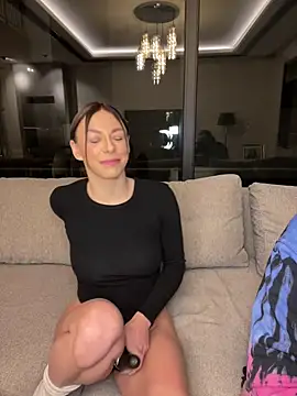 SexOnMyLvL online show from 2, 3, 2025