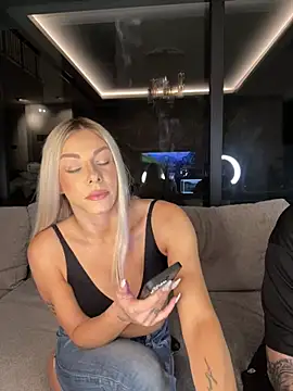 Snapshot of SexOnMyLvL chatting on 19, 4, 2026 SexOnMyLvL online show from 19, 4, 2026
