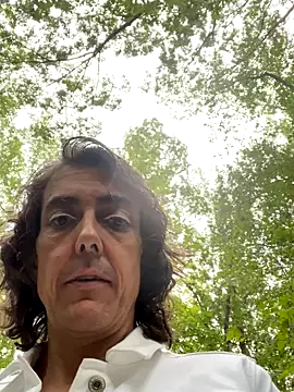 Snapshot of lookin4excitement23 chatting on 10, 9, 2025 lookin4excitement23 online show from 10, 9, 2025