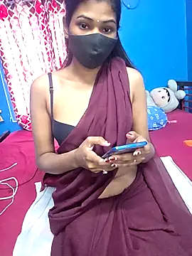 Snapshot of Triha_18 chatting on 7, 2, 2026 Triha 18 online show from 7, 2, 2026