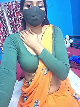 Snapshot of Triha_18 chatting on 7, 2, 2026 Triha 18 online show from 7, 2, 2026