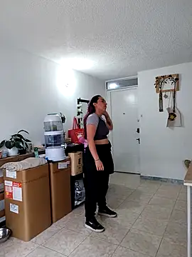 Hot Candy  online show from 22, 9, 2025