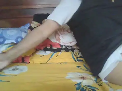 Nuttysub online show from 3, 12, 2025