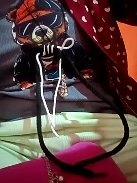 Snapshot of Mangla_Bhabhi chatting on 28, 12, 2024 Mangla Bhabhi online show from 28, 12, 2024