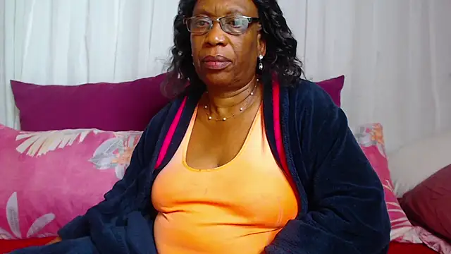 Snapshot of Freakyassnwildx chatting on 11, 9, 2025 Freakyassnwildx online show from 11, 9, 2025