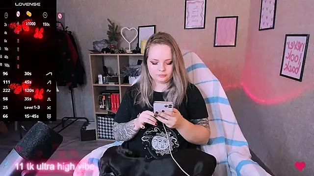 Snapshot of flower_sarah_ chatting on 7, 3, 2025 flower sarah online show from 7, 3, 2025