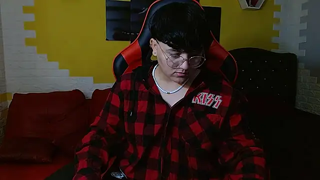 isabeautyx19 online show from 18, 1, 2026