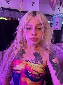 Bonnie vega online show from 30, 1, 2025