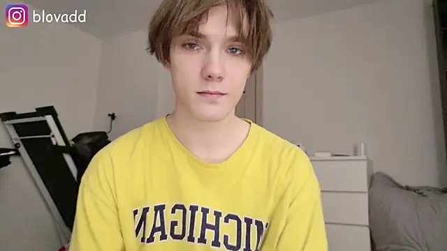 callmenineoneseven online show from 25, 5, 2026