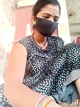 Snapshot of Mamta_Chaterjee chatting on 13, 4, 2026 Mamta Chaterjee online show from 13, 4, 2026