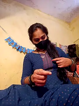 Snapshot of Hi_Radhika chatting on 27, 1, 2025 Hi Radhika online show from 27, 1, 2025