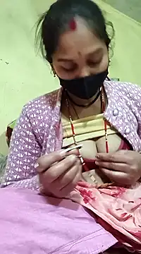 Snapshot of Hi_Radhika chatting on 1, 2, 2025 Hi Radhika online show from 1, 2, 2025