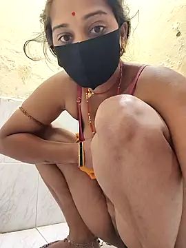 Snapshot of Hi_Radhika chatting on 16, 2, 2025 Hi Radhika online show from 16, 2, 2025