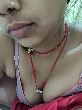 Snapshot of Hi_Radhika chatting on 24, 2, 2025 Hi Radhika online show from 24, 2, 2025