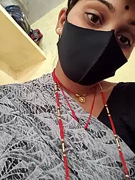 Snapshot of Hi_Radhika chatting on 7, 3, 2025 Hi Radhika online show from 7, 3, 2025