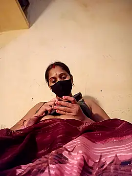 Snapshot of Hi_Radhika chatting on 11, 3, 2025 Hi Radhika online show from 11, 3, 2025