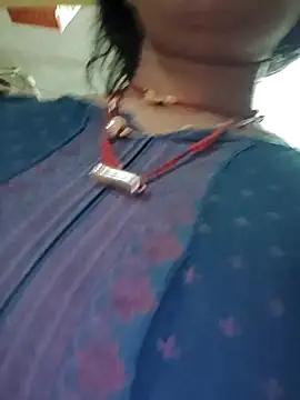 Snapshot of Hi_Radhika chatting on 22, 3, 2025 Hi Radhika online show from 22, 3, 2025