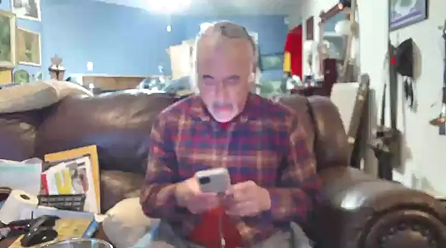 Snapshot of PincheDave4u chatting on 19, 1, 2025 PincheDave4u online show from 19, 1, 2025