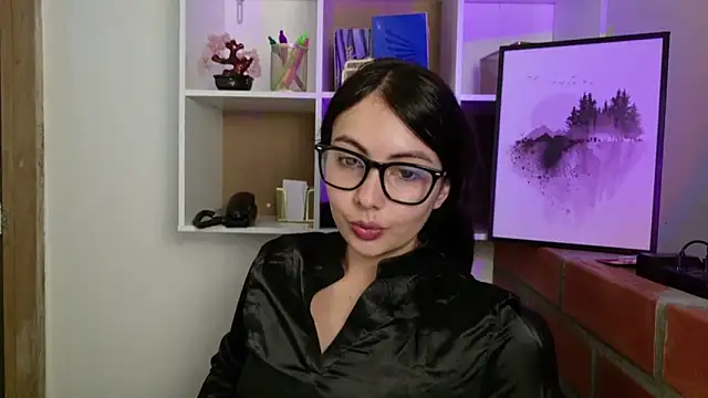 Snapshot of lalawhitte chatting on 13, 5, 2026 lalawhitte online show from 13, 5, 2026