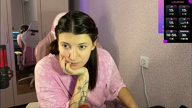 Katrin  kiss online show from 6, 2, 2025