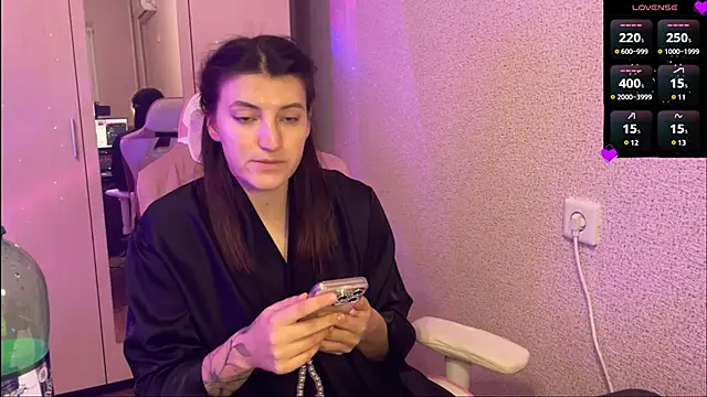 Katrin  kiss online show from 11, 2, 2025