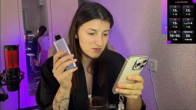 Katrin  kiss online show from 22, 2, 2025