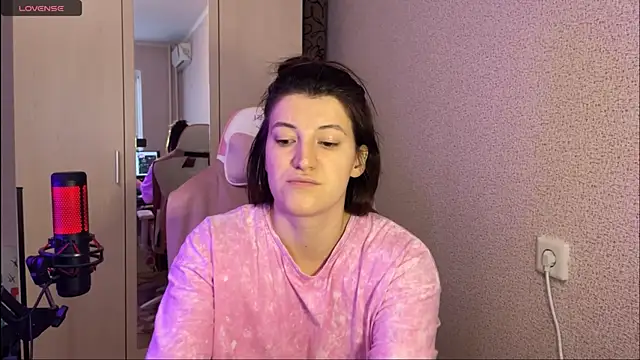 Katrin  kiss online show from 24, 2, 2025