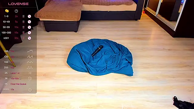 Carolina bby online show from 20, 3, 2025