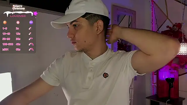 Snapshot of Brat_ chatting on 28, 12, 2024 Brat online show from 28, 12, 2024