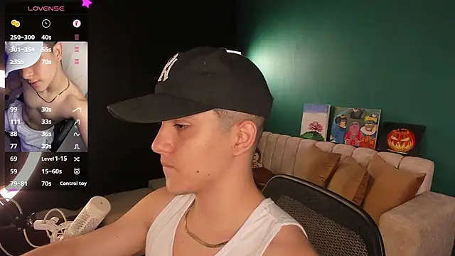 Snapshot of Brat_ chatting on 28, 1, 2025 Brat online show from 28, 1, 2025