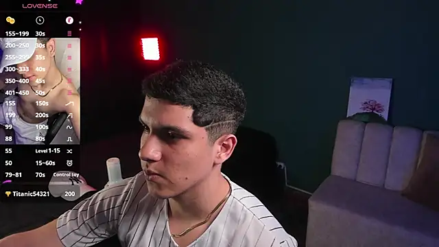 Snapshot of Brat_ chatting on 17, 2, 2025 Brat online show from 17, 2, 2025